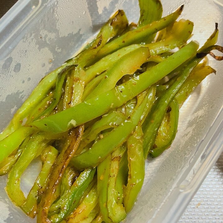 副菜 ピーマンの塩炒め